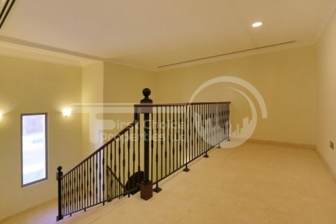 5 bedrooms Villa on the Saadiyat Island, UAE No. 12819 13
