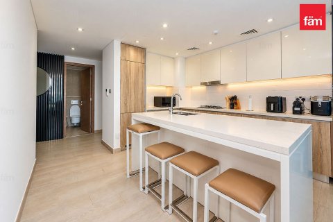 Квартира с 3 спальнями в Дубай Марина, ОАЭ №215646 4