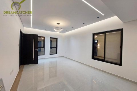 Villa de 5 chambres à Al Helio, UAE No. 20163 6