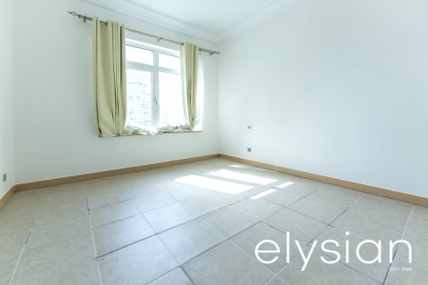Appartement de 2 chambres à Shoreline Apartments, UAE No. 64639 7