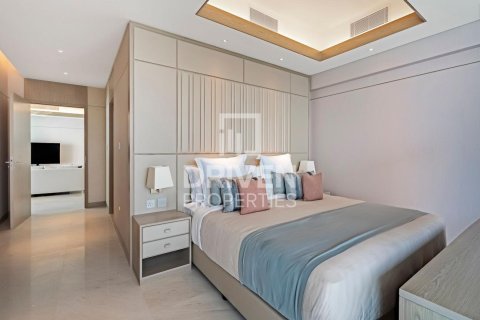 3 bedrooms Apartment in Jumeirah Beach Residence, UAE No. 221102 7