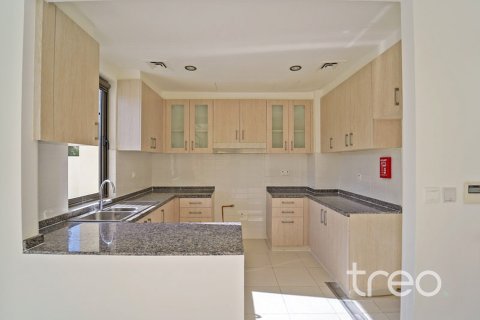 Вилла с 4 спальнями в Mira Oasis, ОАЭ №220889 8