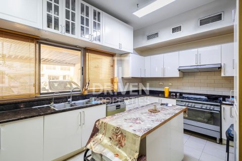 Таунхаус с 4 спальнями в Meydan, ОАЭ №211593 11