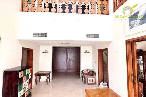 Villa de 5 dormitorios en Al Hamra Village, UAE No. 75308 20