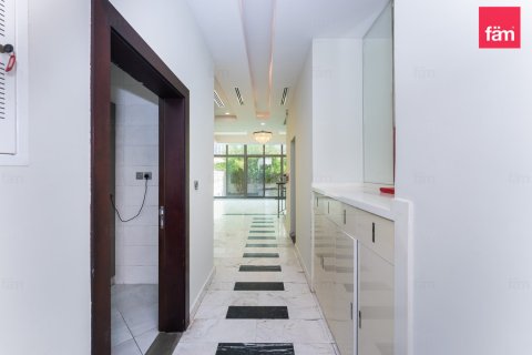 3 bedrooms Villa in Al Furjan, UAE No. 207981 9