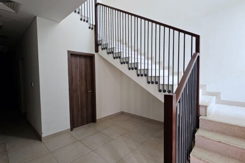 2 bedrooms Townhouse in Ras Al Khaimah, UAE No. 183732 11