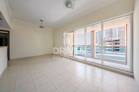 1 bedroom Apartment in Churchill Towers, UAE No. 221145