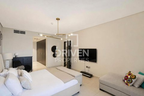 Квартира с 2 спальнями в The Crescent, ОАЭ №226098 10