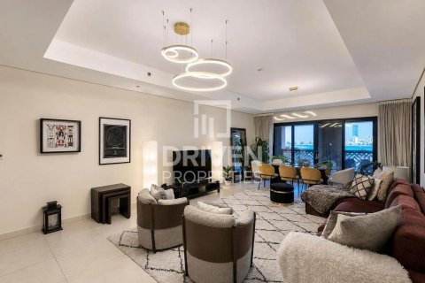 Квартира с 2 спальнями в The Crescent, ОАЭ №226098 4