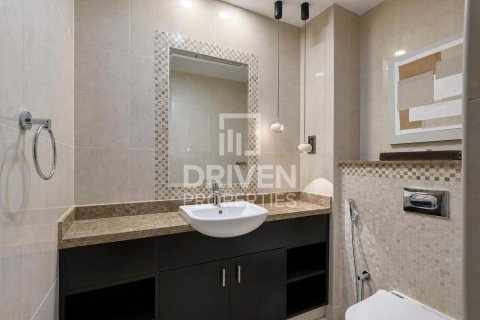 Квартира с 2 спальнями в The Crescent, ОАЭ №226098 12