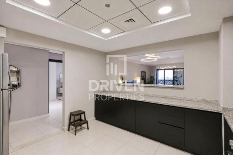 Квартира с 2 спальнями в The Crescent, ОАЭ №226098 6