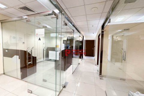 Office de 929m² en Dubai Investment Park, UAE No. 39648 20