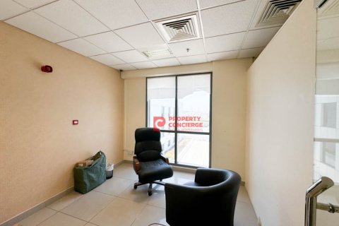 Office de 929m² en Dubai Investment Park, UAE No. 39648 7