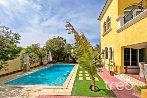 Villa de 3 chambres à Legacy, UAE No. 222758 19