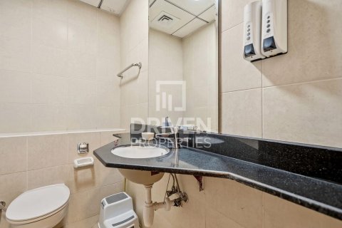 2 bedrooms Apartment in Jumeirah Lake Towers, UAE No. 212703 8