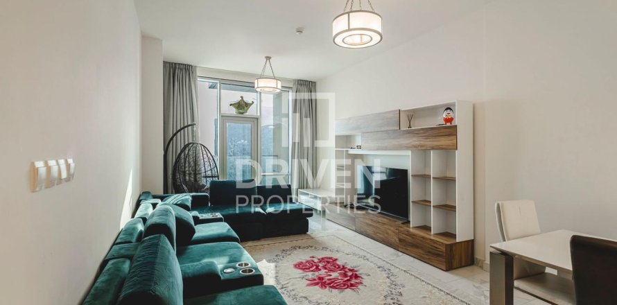 Apartment de 2 dormitorios en Al Habtoor City, UAE No. 202686