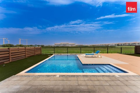 5 bedrooms Villa in Dubai, UAE No. 167127 23