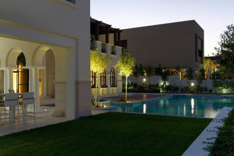 Villa de 4 dormitorios en Jumeirah Village Circle, UAE No. 110912 5