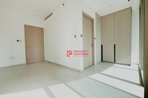 Квартира с 2 спальнями в Opera District, ОАЭ №39658 4