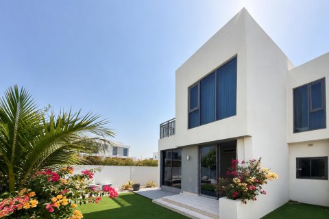 4 bedrooms Townhouse in Maple 3, UAE No. 207540 3