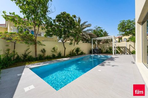 Villa de 3 chambres à Jumeirah Park, UAE No. 162384 13
