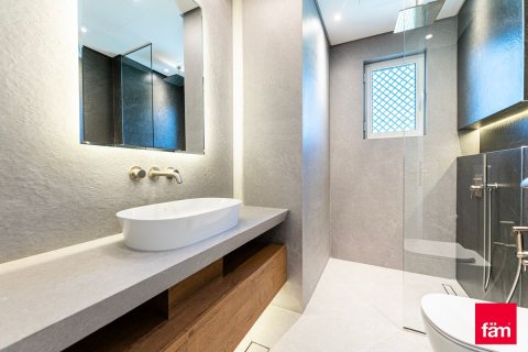 Villa de 3 chambres à Jumeirah Park, UAE No. 162384 16