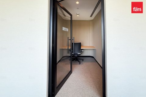 2 bedrooms Apartment in Dubai, UAE No. 216341 18