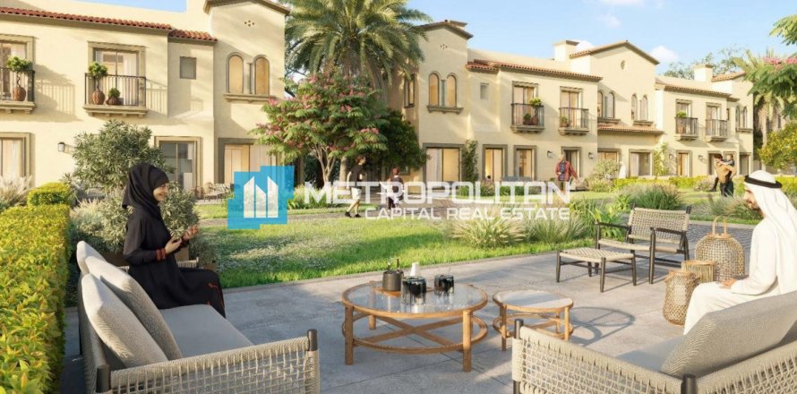 2 bedrooms Townhouse in Khalifa City, UAE No. 143218