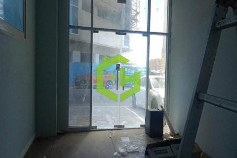 929مربع، مستودع في Al Qusais Industrial Area, الإمارات العربية المتحدة رقم 92148 6