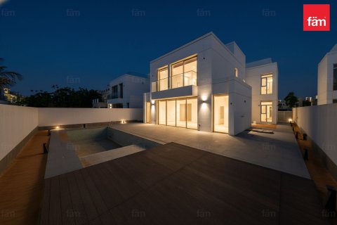 5 bedrooms Villa in Jumeirah Park, UAE No. 154884 3