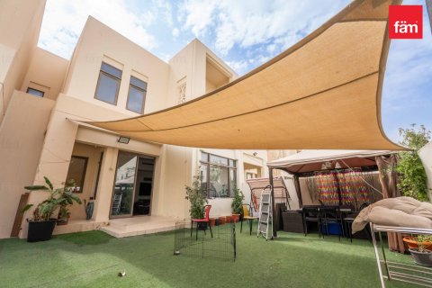 Villa de 3 dormitorios en Reem, UAE No. 149457