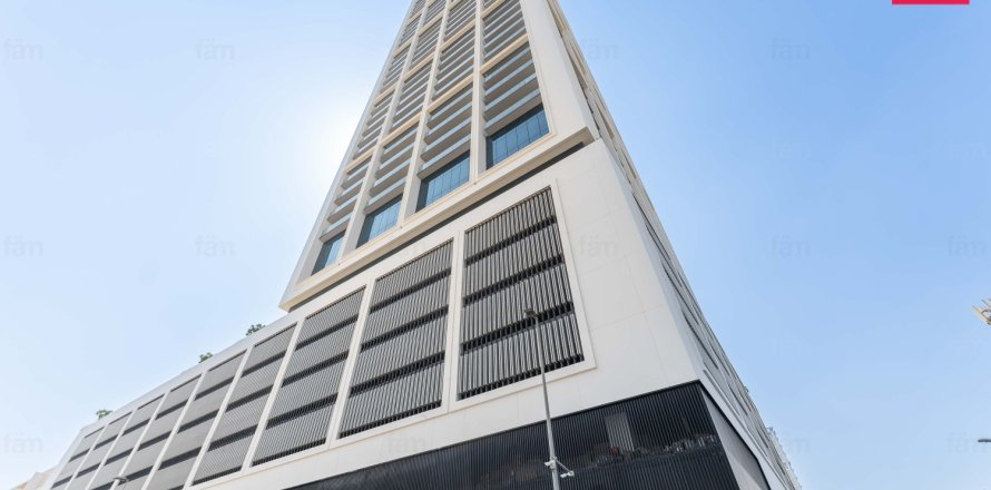 238.5m² Office in Dubai, UAE No. 222426