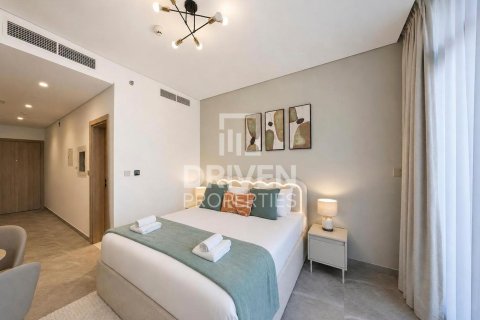 Studio Apartment in Business Bay, UAE No. 211247 3