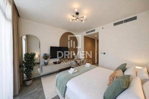 Studio Apartment in Business Bay, UAE No. 211247