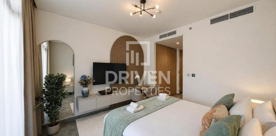 Studio Apartment in Business Bay, UAE No. 211247