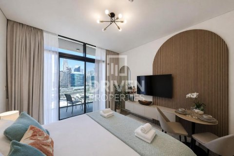 Studio Apartment in Business Bay, UAE No. 211247 5
