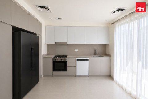 3 bedrooms Villa in Dubai, UAE No. 200338 16