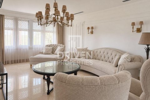 Villa de 3 dormitorios en Jumeirah Park, UAE No. 221511 4