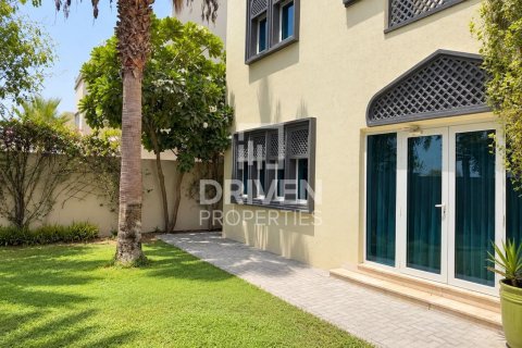 Villa de 3 dormitorios en Jumeirah Park, UAE No. 221511 24