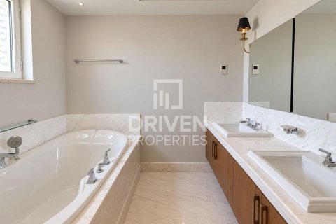 Villa de 3 dormitorios en Jumeirah Park, UAE No. 221511 19