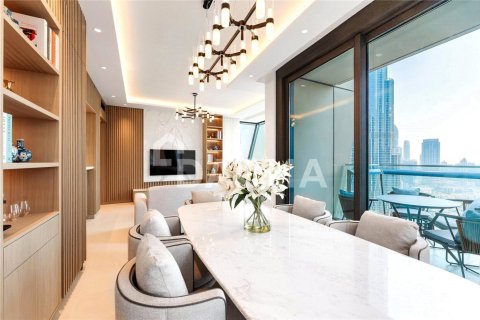 Apartment de 3 dormitorios en Burj Vista, UAE No. 162055 10