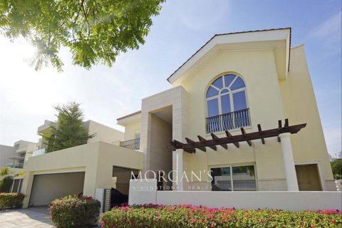 Villa de 5 chambres à District One, UAE No. 38148 71