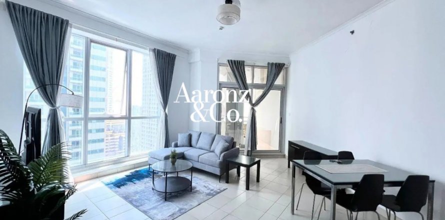 Apartment de 2 dormitorios en Dubai Marina, UAE No. 220136