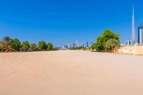 930.3m² Land in Al Wasl, UAE No. 135764 4