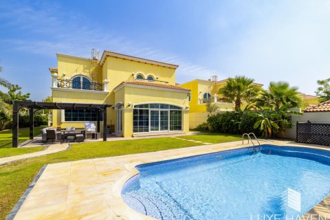 4 غرف نوم فيلا في Legacy, الإمارات العربية المتحدة رقم 48707