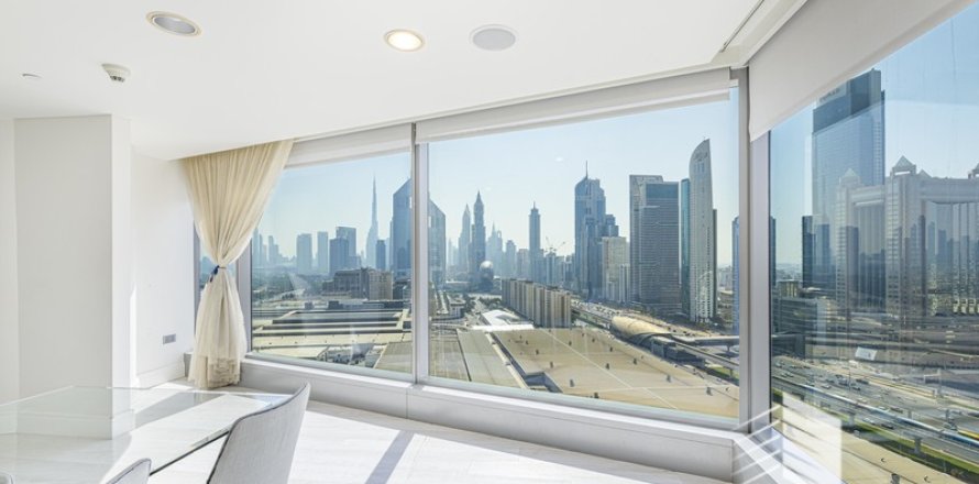 Дуплекс с 3 спальнями в World Trade Centre Residence, ОАЭ №8589