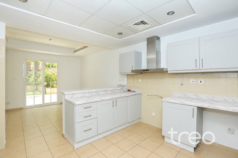 3 bedrooms Villa in Arabian Ranches, UAE No. 220858 9