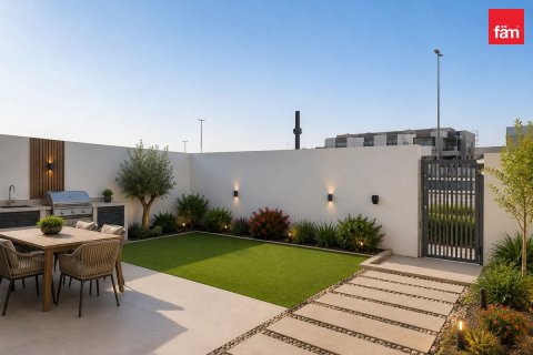 4 bedrooms Townhouse in Dubai, UAE No. 203175 10