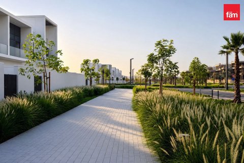 4 bedrooms Townhouse in Dubai, UAE No. 203175 7