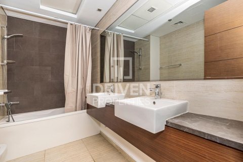 Apartment de 2 dormitorios en Umm Al Sheif, UAE No. 202555 15